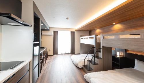 One-Bedroom Deluxe Apartment