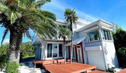Villa with Sea View
