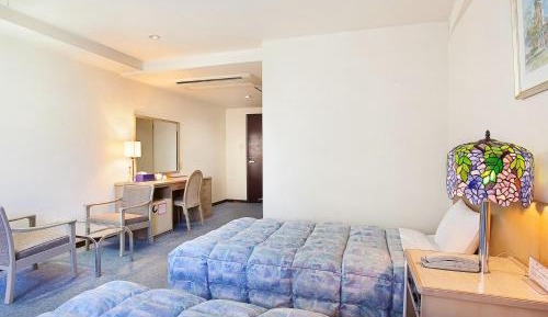 Twin Room - Non-Smoking