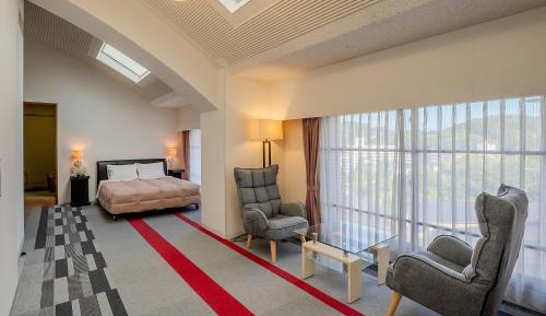 Semi Suite Room with Tatami Area - Non-Smoking