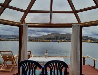 Suite with Lake View