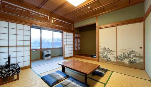 Japanese-Style Room