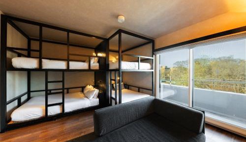 BROOKLYN HOTEL 4 Double Beds Bunk Room