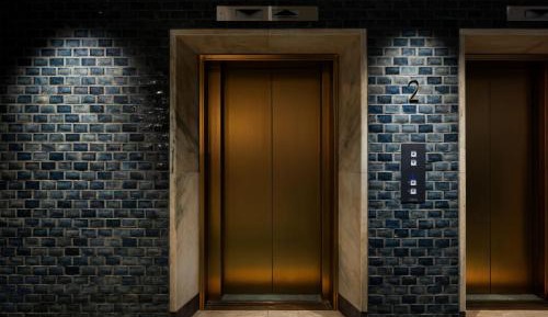 Deluxe room (Universal Design)