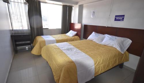 Deluxe Double Room (2 Adults + 1 Child)