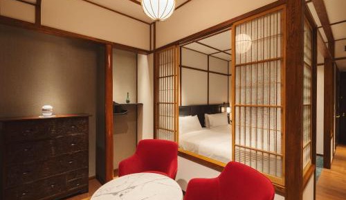 Small Twin Room