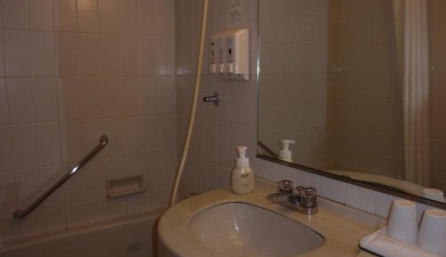 Twin Room - Non-Smoking