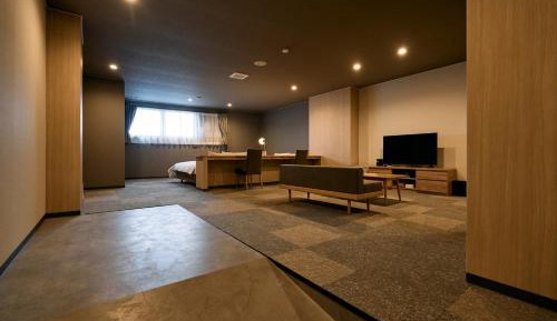 Large Twin Room