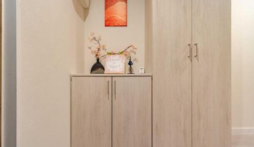Four-Bedroom Deluxe Apartment