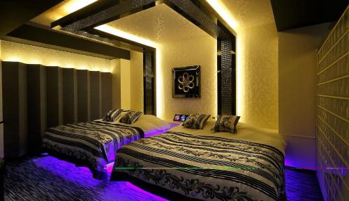 Suite with Sauna