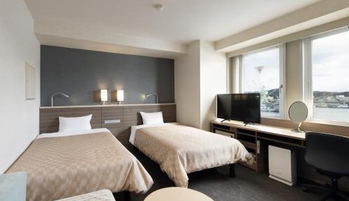 Deluxe Twin Room with Extra Bed - Non-Smoking