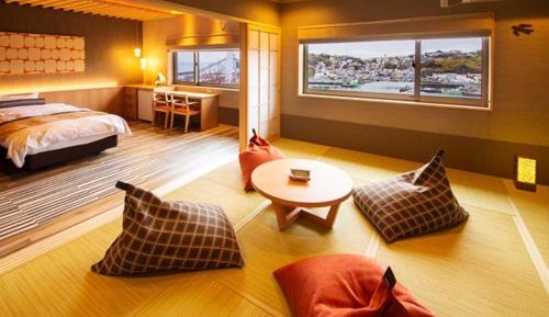 Japanese-Western Style Room with Ocean View “Tori-no-Uta”