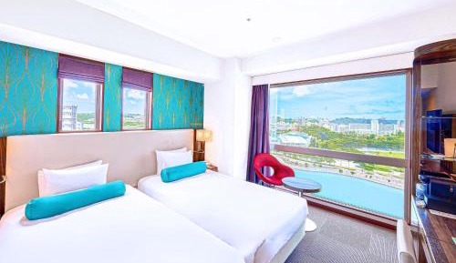 Superior Twin Room with River View