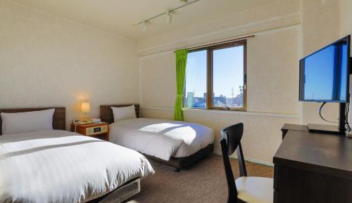 Twin Room with Private Bathroom - Smoking