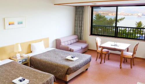 Twin Room with Private Bathroom