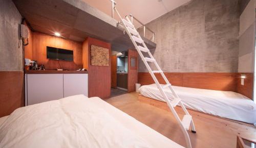 Studio Apartment