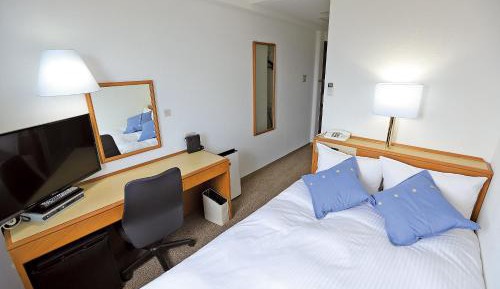 Semi Double Room - Non-Smoking
