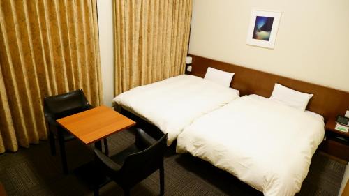 Superior Twin Room - Non-Smoking - Eco Plan (No Daily Cleaning)