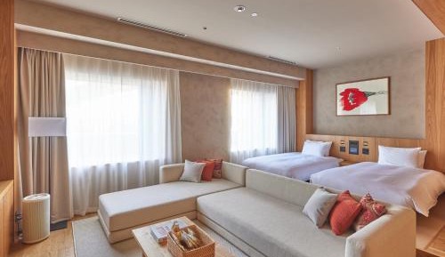 Twin Room with Bath