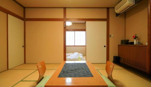 Japanese-Style Room
