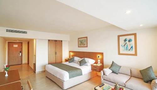 Premium Sea View Room