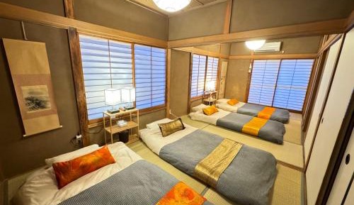 Three-Bedroom Vacation Home 