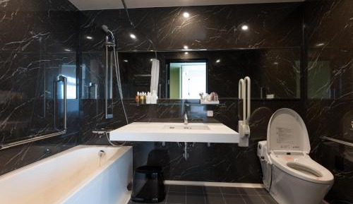 Japanese/Western Style Room / Barrier-Free Accessible (Maximum 5 people) - Non-Smoking