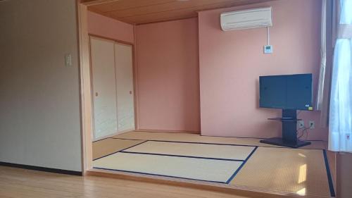 Japanese-Style Room