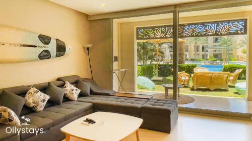 Two-Bedroom Apartment with Pool View