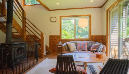 Three-Bedroom Vacation Home 