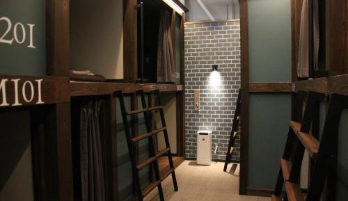 Bunk Bed in Male Dormitory Room 