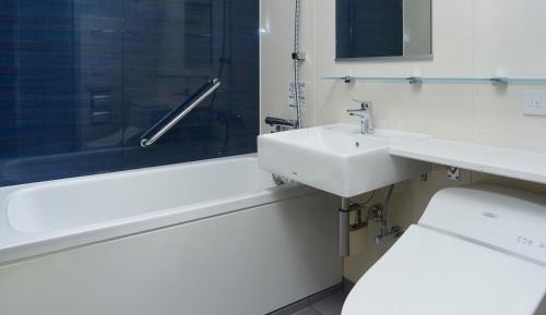 Adjoining Moderate Twin Room (Non-Connecting Rooms)