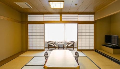 Japanese-Style Room