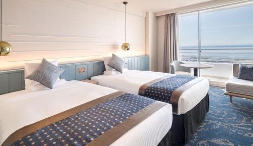 Superior Twin Room with Sea View and Private Bathroom - Non-Smoking