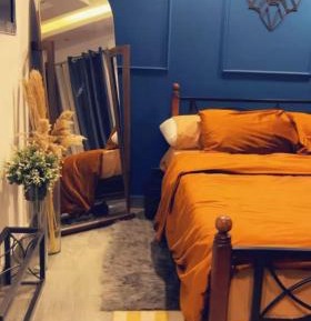 One-Bedroom Apartment with Garden