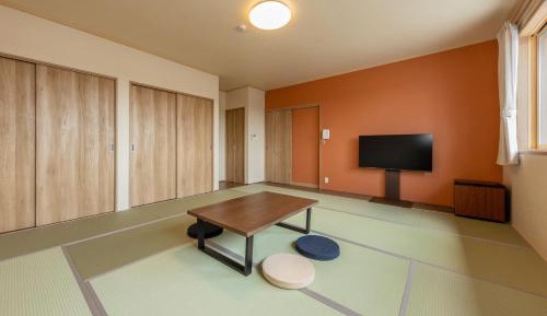 Family Room with Shower