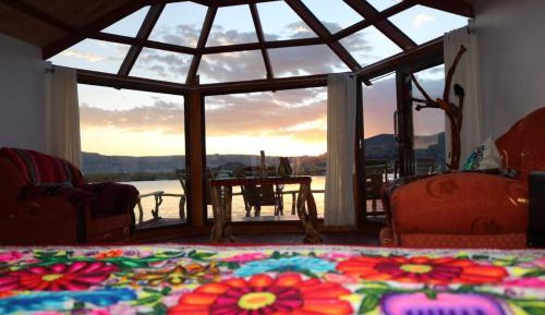 Suite with Lake View