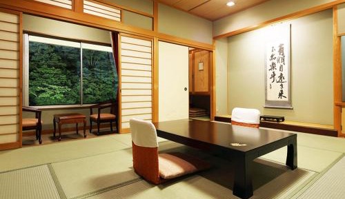 Japanese-Style Room