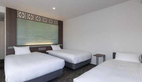 Deluxe Twin Room 3 Adult - Non-Smoking
