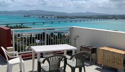 Standard Twin Room with Sea View
