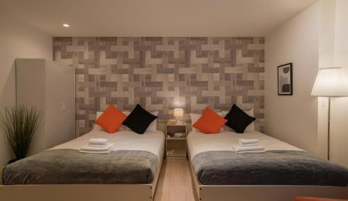 Deluxe Twin Room