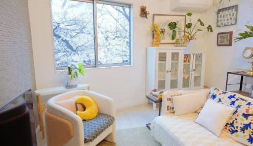 Three-Bedroom Deluxe Apartment