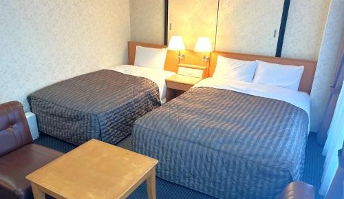Deluxe Twin Room with Sofa Bed - Smoking