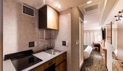 King Room - Non-Smoking with Kitchen
