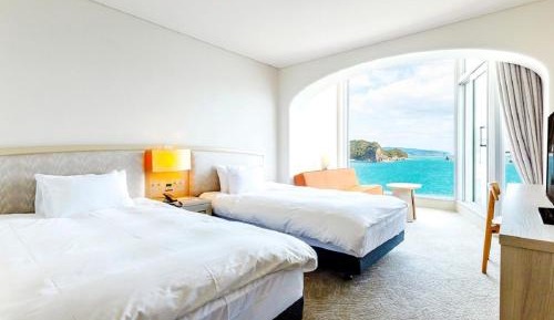 Standard Twin Room with Sea View - Smoking