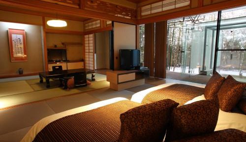 Superior Suite with Open-Air Bath - Non-Smoking