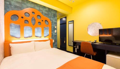 Standard Small Double Room with Small Double Bed - Non-Smoking - South Wing