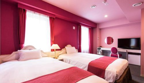 Deluxe Twin Room - Non-Smoking - South Wing