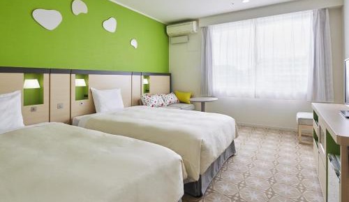 Superior Twin Room with Sofa Bed
