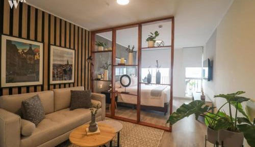 One-Bedroom Premium Apartment with Ocean View